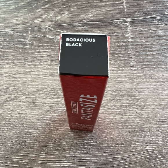 ONE/SIZE Fantasize Ultimate Lifting & Lengthening Mascara In Bodacious Black 5g - Picture 2 of 2